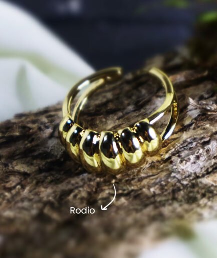 anillo oruga dorado
